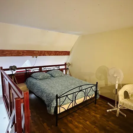 Chateau Le Perchoir Bed & Breakfast 3*