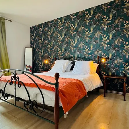 Chateau Le Perchoir Bed & Breakfast 3*