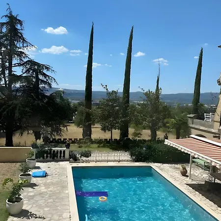 Chateau Le Perchoir Bed & Breakfast Montelimar